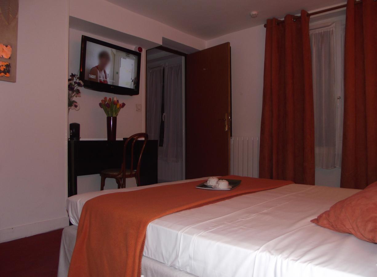 פריז Le Nouvel Hotel Du Theatre מראה חיצוני תמונה